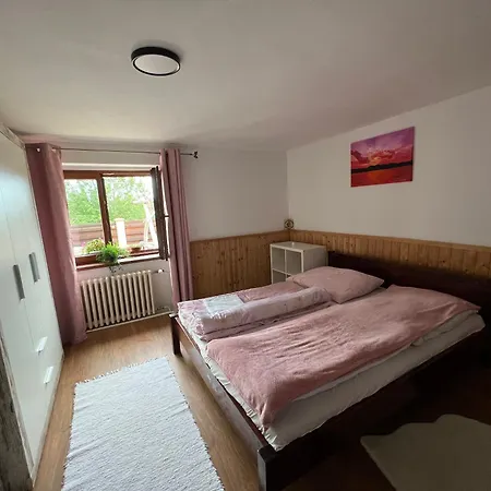 Feriehus Rozpravkovy Domcek Blizko Jazera *